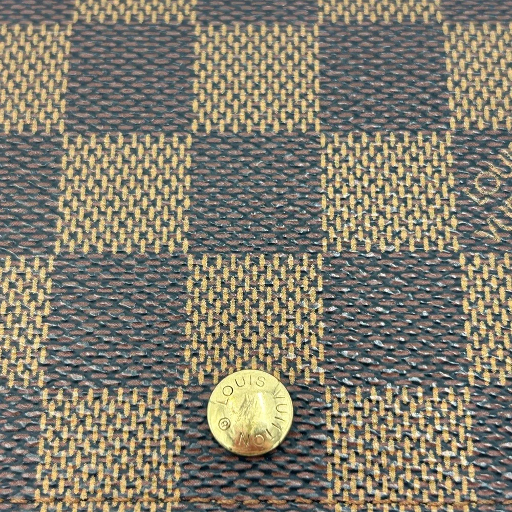 (SOLD) Louis Vuitton Tresor Wallet (CA0947) - Picture 6 of 17